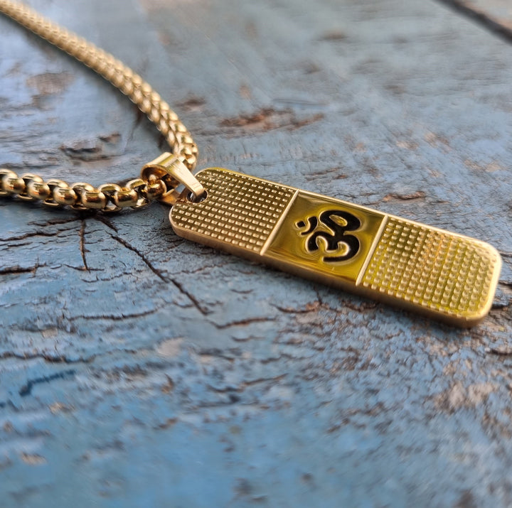24K Gold Plated OM D Pendant with Necklace Chain