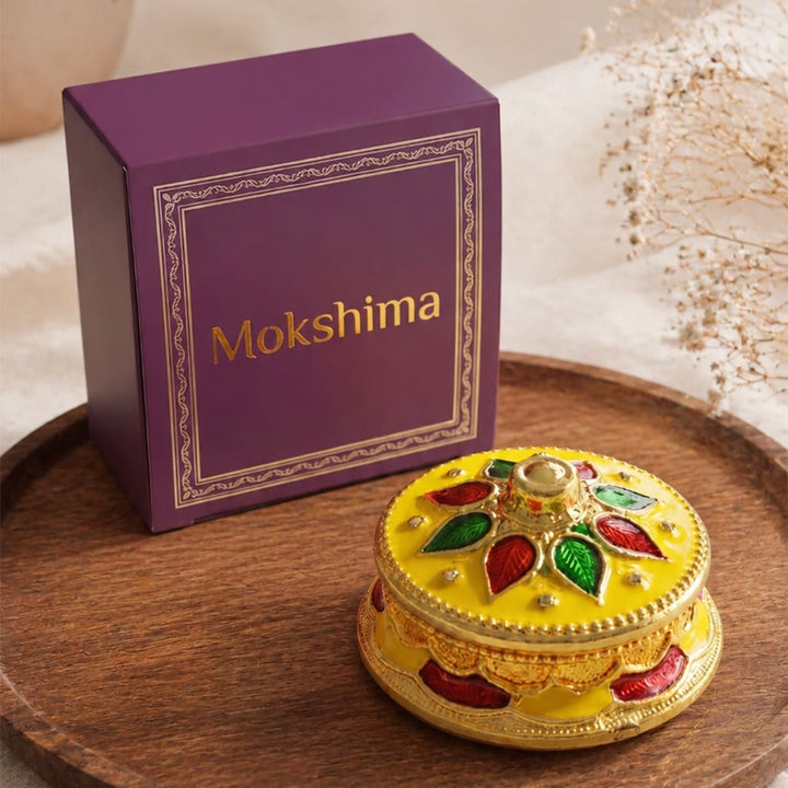 Mokshima Rakhi gift Hamper