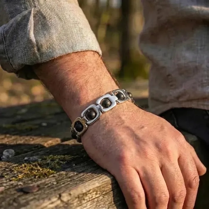 Silver Plated Essential Karungali Bracelet